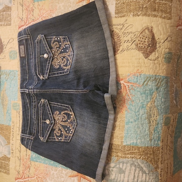 Earl blue denim shorts - Picture 3 of 3